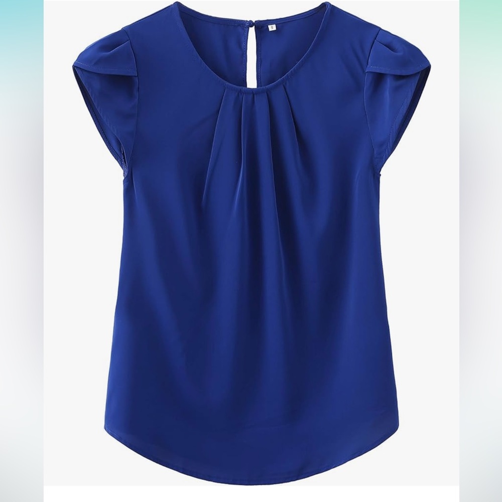 ⚡️NWOT⚡️Blue Blouse